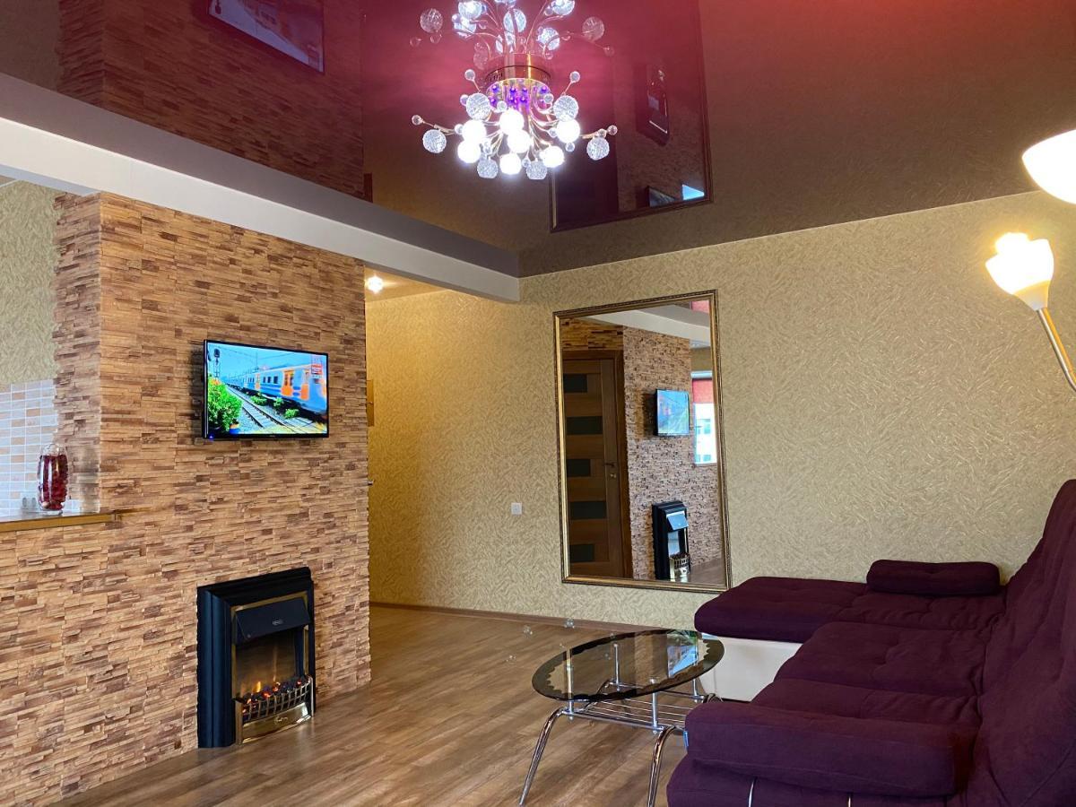 New Apartments With Panoramic Views On Avenue Nauky Harkiv Exterior foto