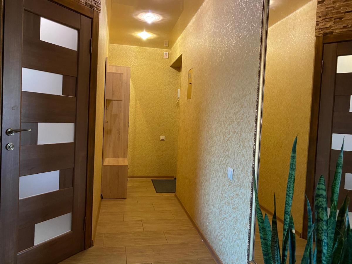 New Apartments With Panoramic Views On Avenue Nauky Harkiv Exterior foto